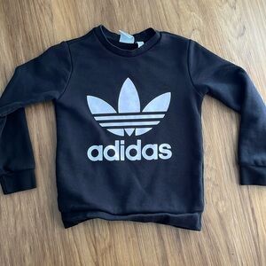 Kids black adidas sweatshirt